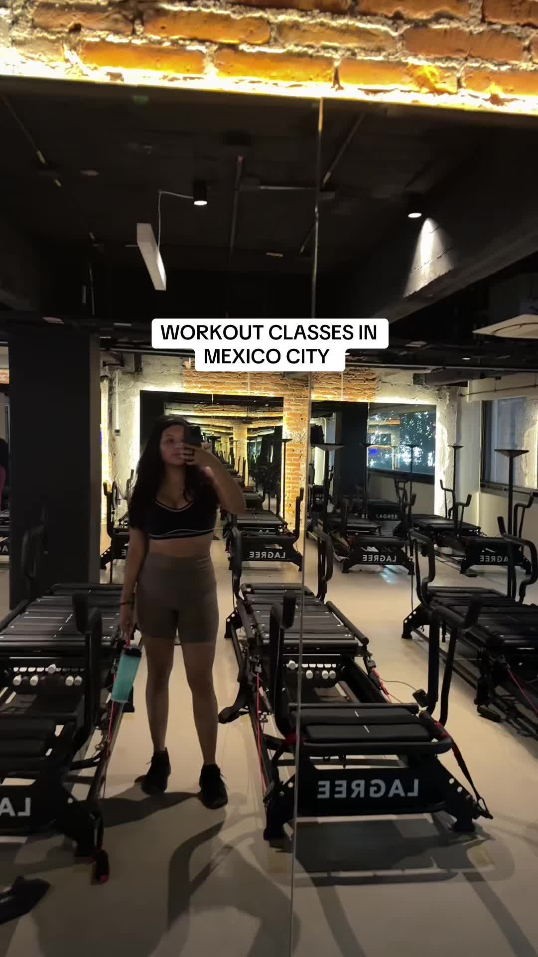 @exploringwithjaylynn