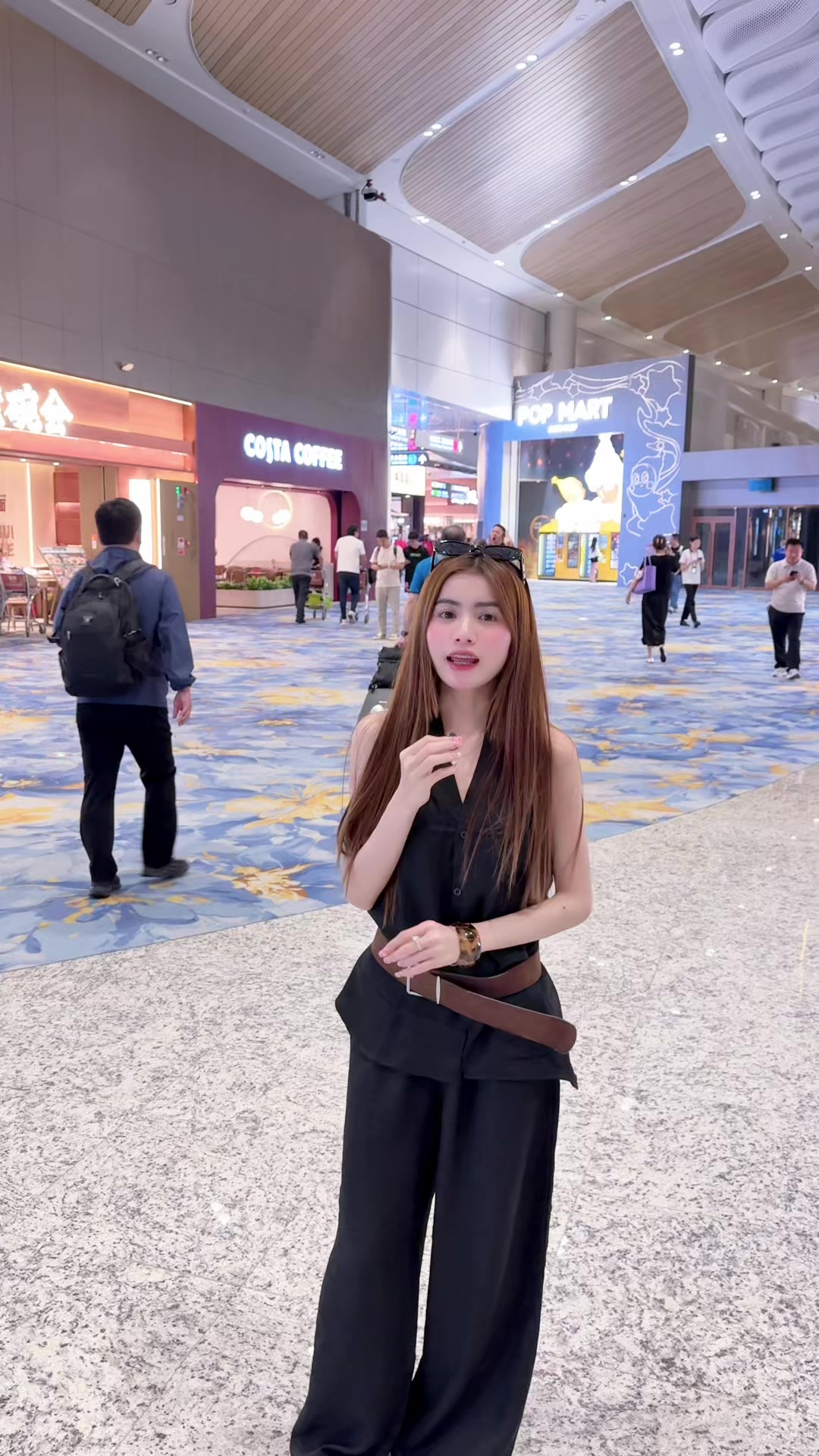 @💛Sa Sara _សារ៉ា_🌼🇰🇭