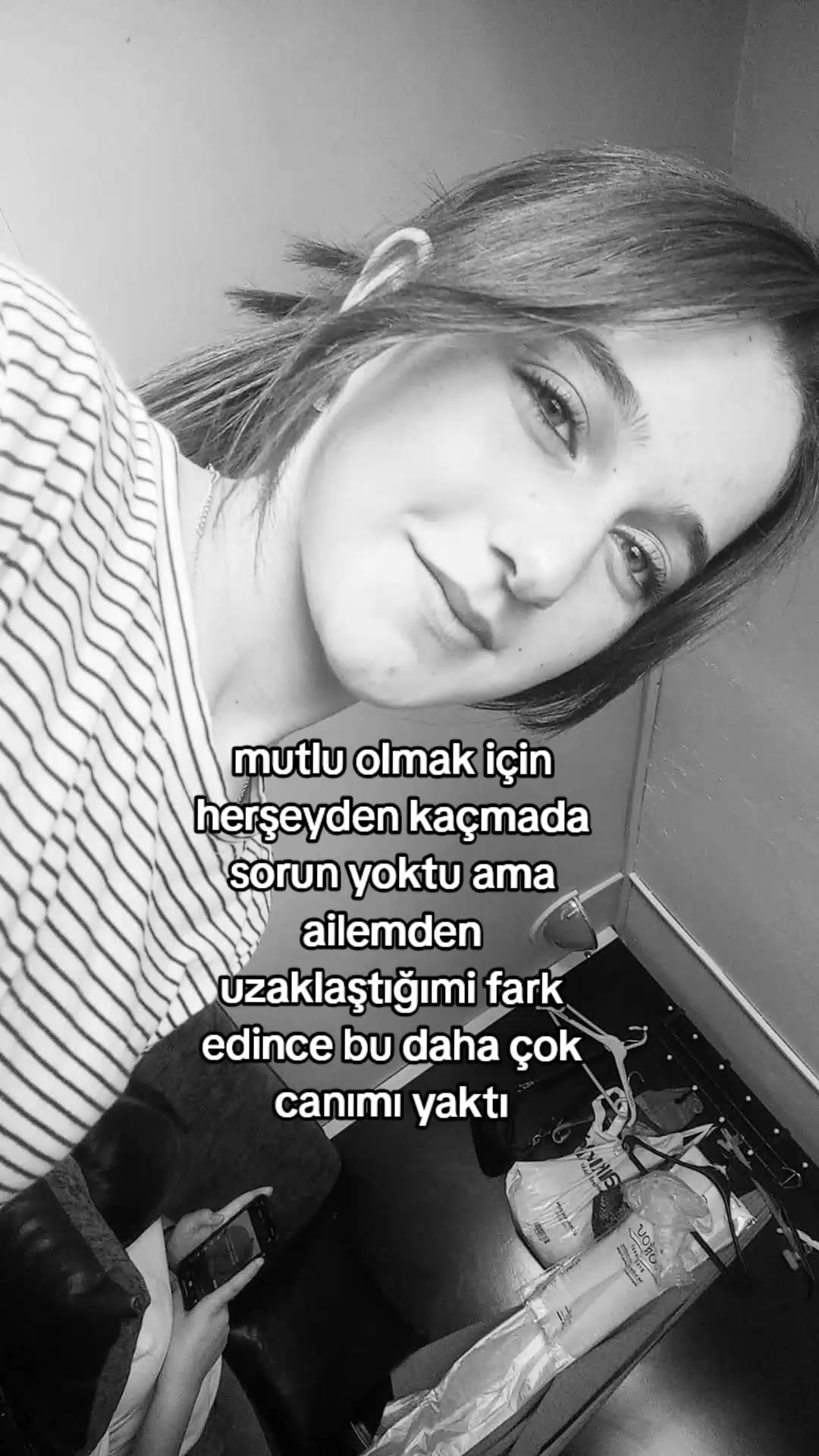 @İremm