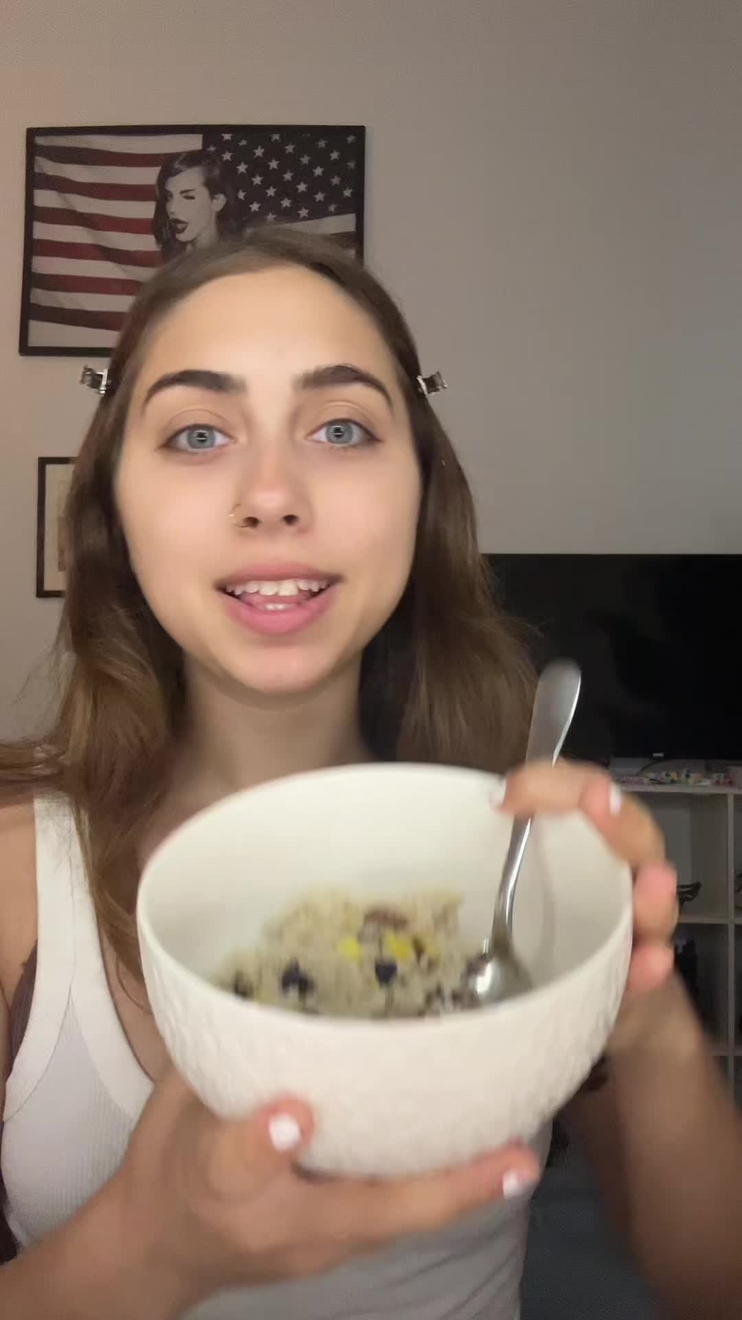 @eatswithmanny