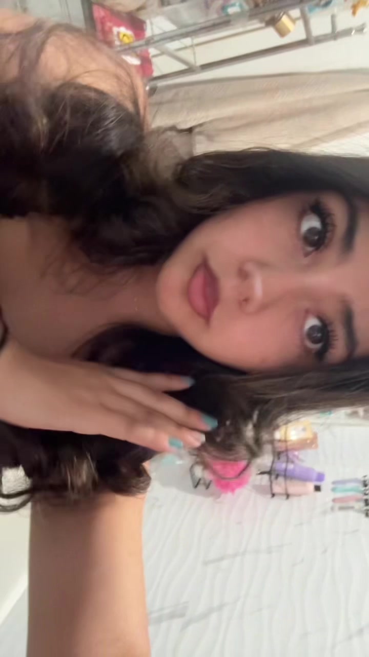 @vixmia