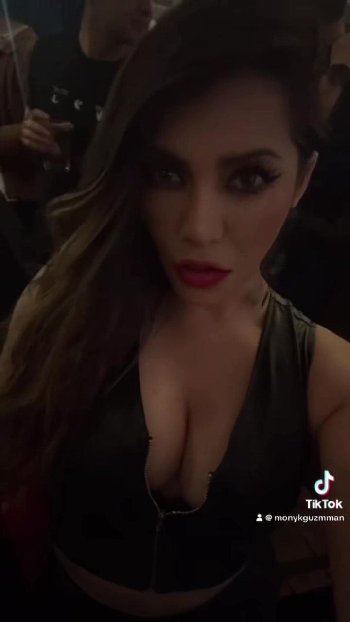 @Mony Guzman