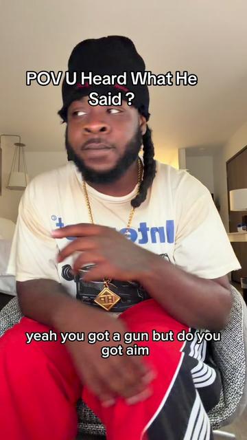 @???