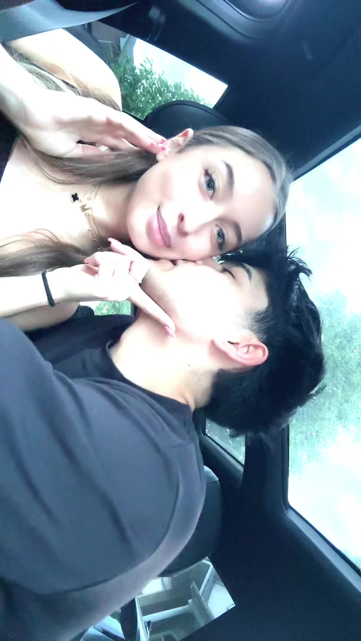 @💋💋