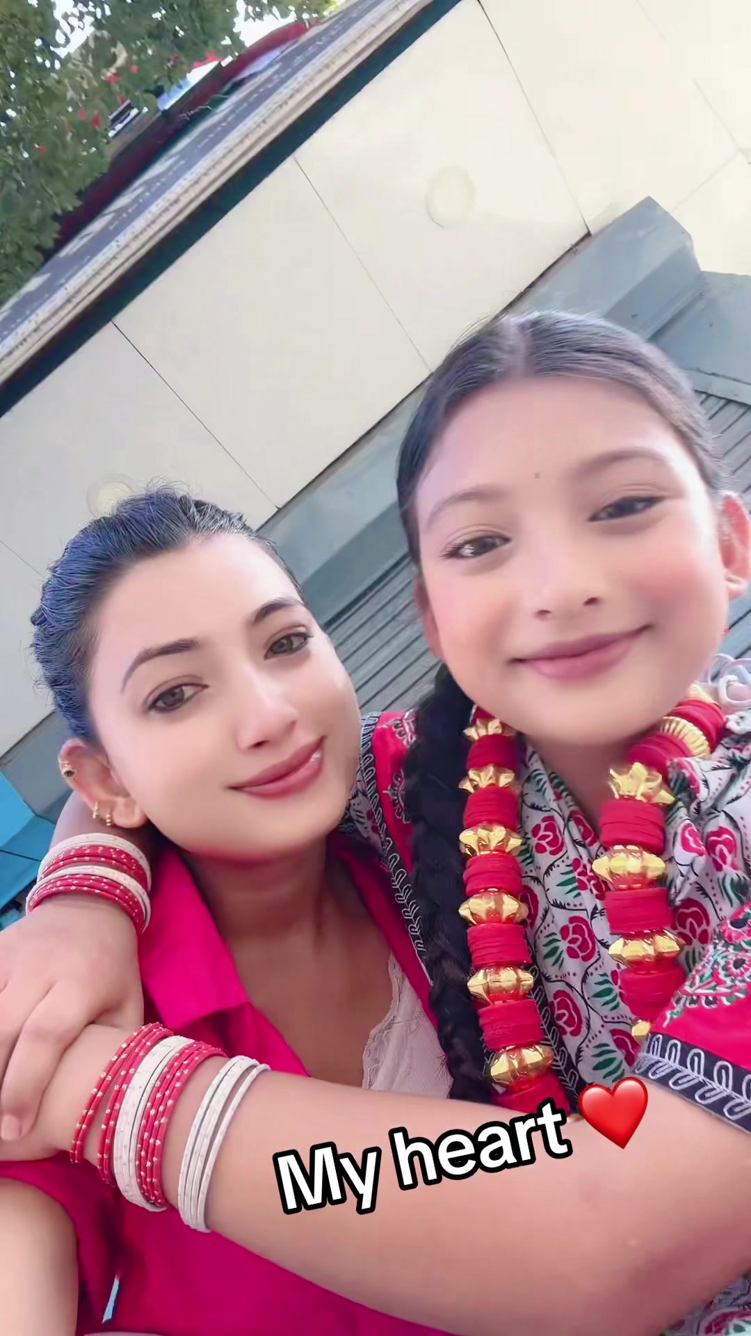 @Balika katuwal