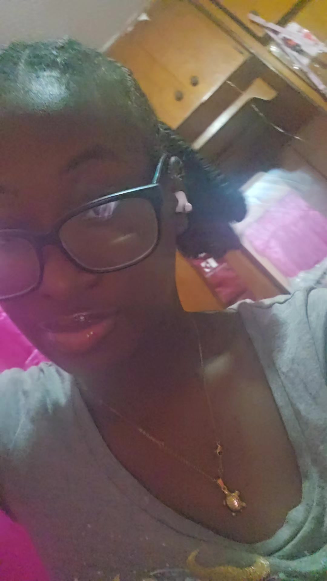 @𝒔𝒂𝒉𝒑𝒓𝒆𝒕𝒕𝒚😻
