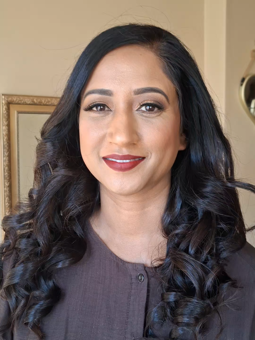 @Oveshni.M Makeup Artist