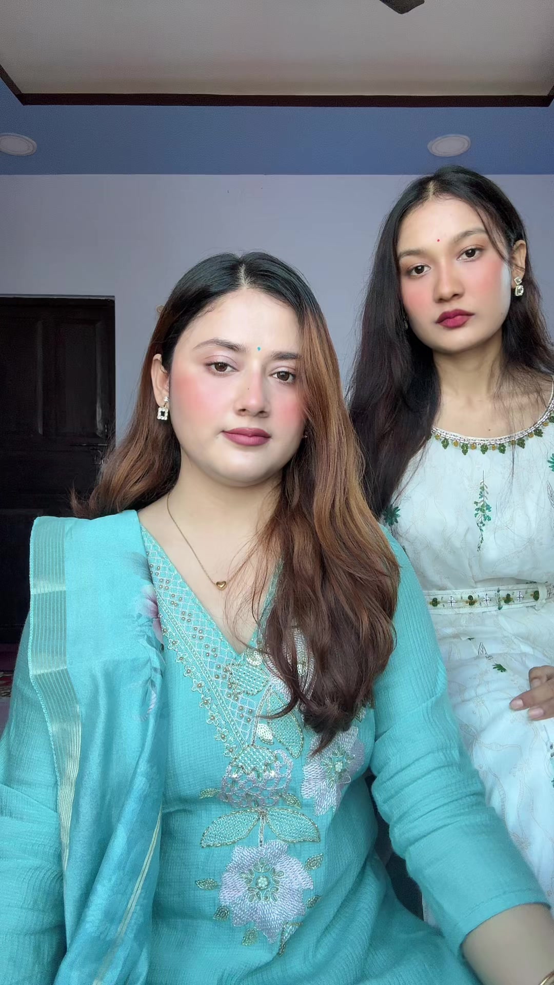 @Aayushaa._