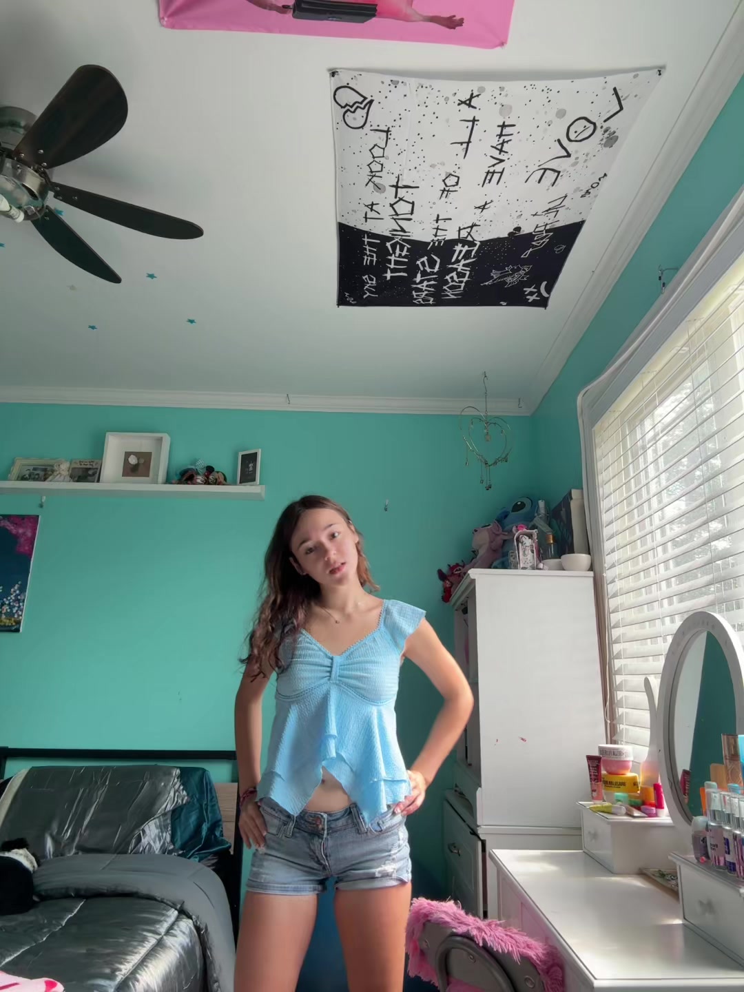 @totally_not_kiana
