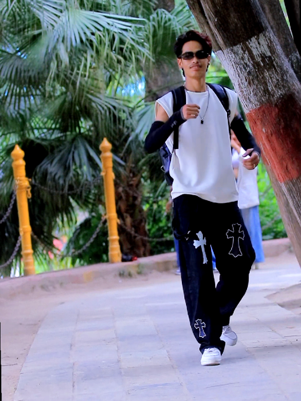 @KANXO मगर (शब्द) 📝✍️🎸🎙️