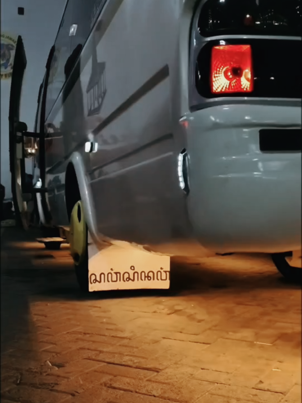 @sewaelflong_hiace_surabaya