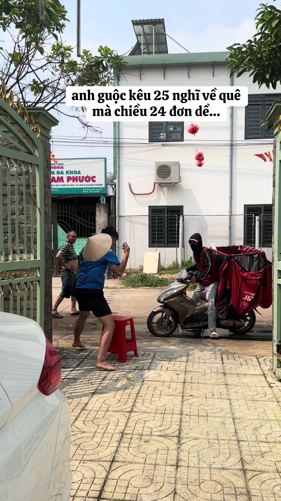 @sáng dạy tối quậy