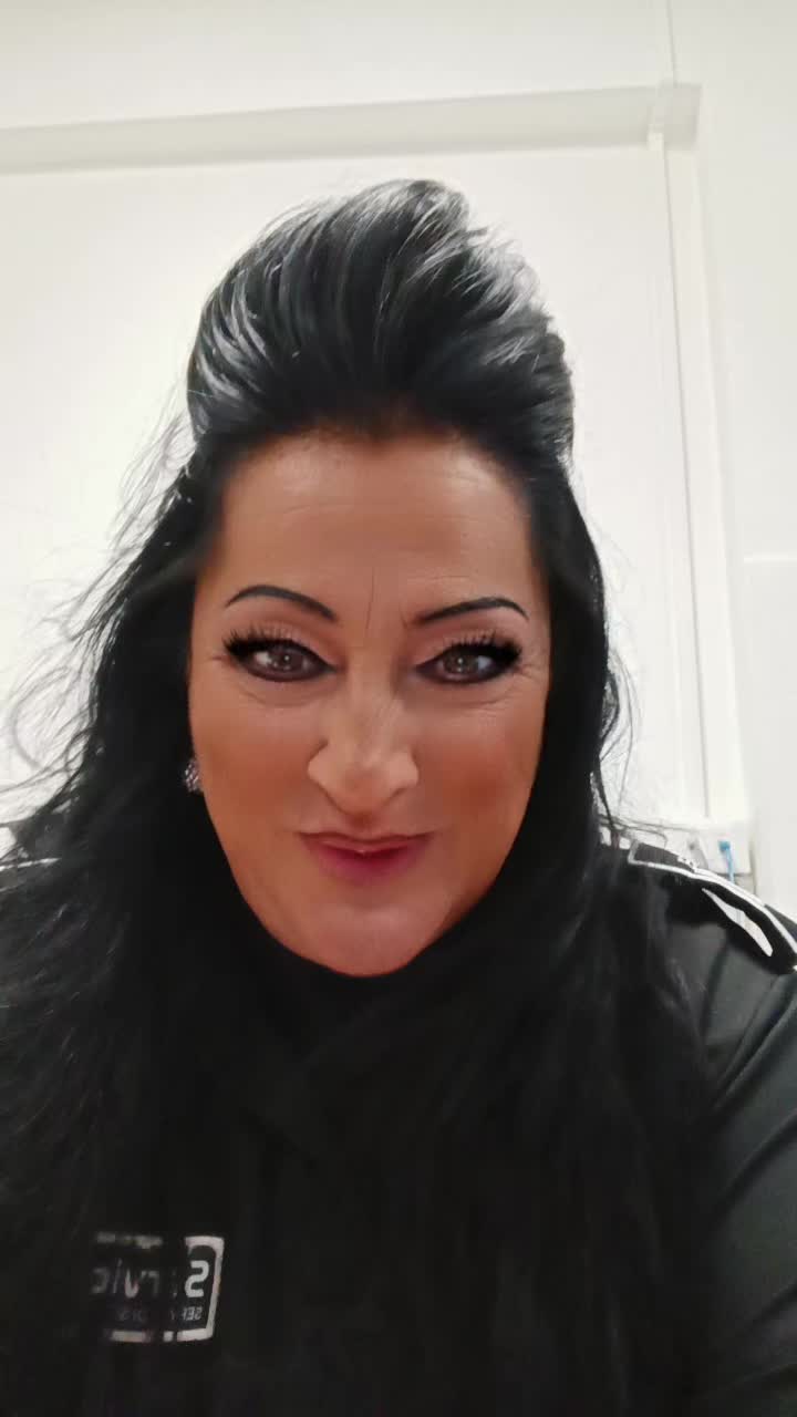 @🖤 ❤️ Astrid 🖤❤️