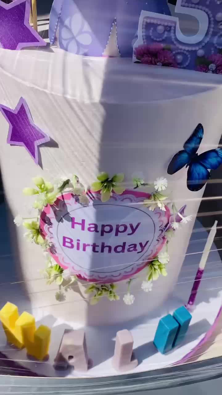 @Precious k cakes Zambia😇😍