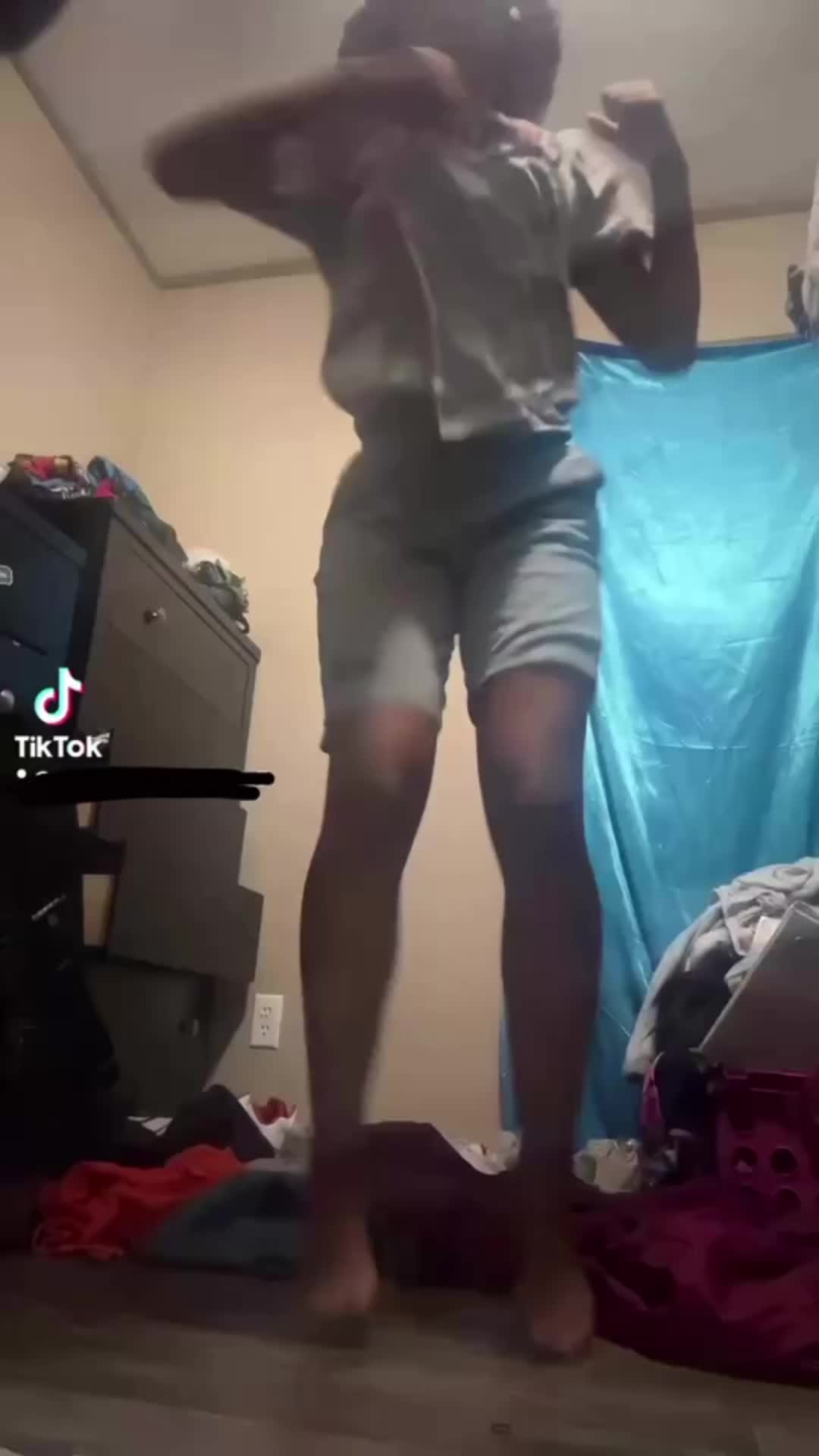 @Twizzyncmari🩸
