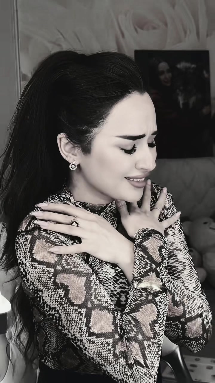 @𝓢𝓞𝓢𝓞🌺