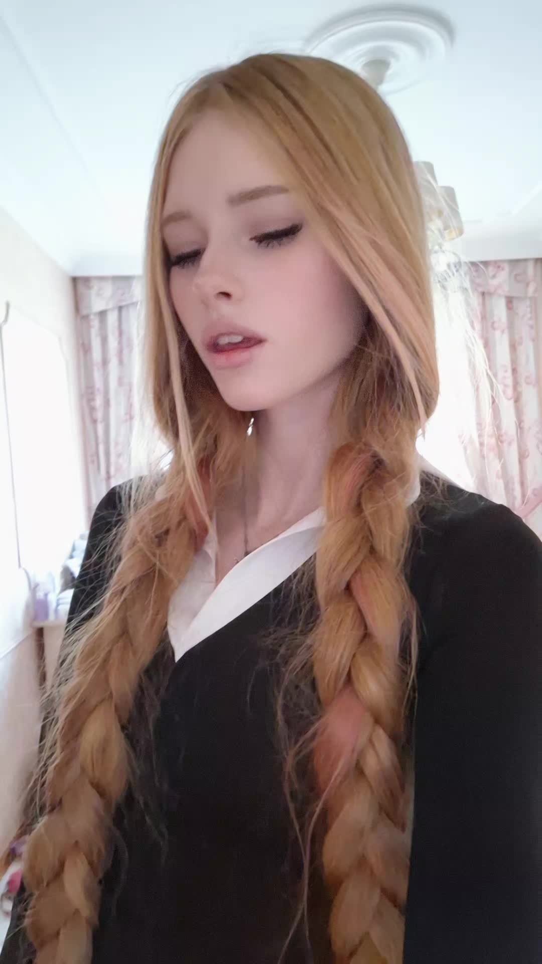 @полюш