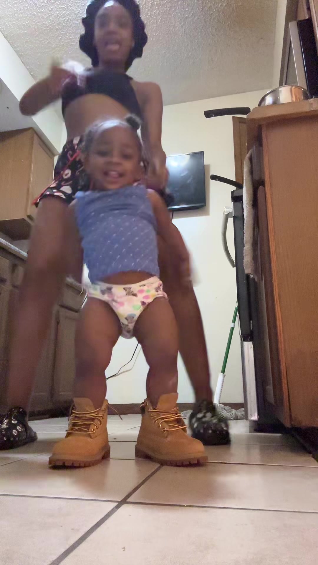 @motionngirlbrazzy