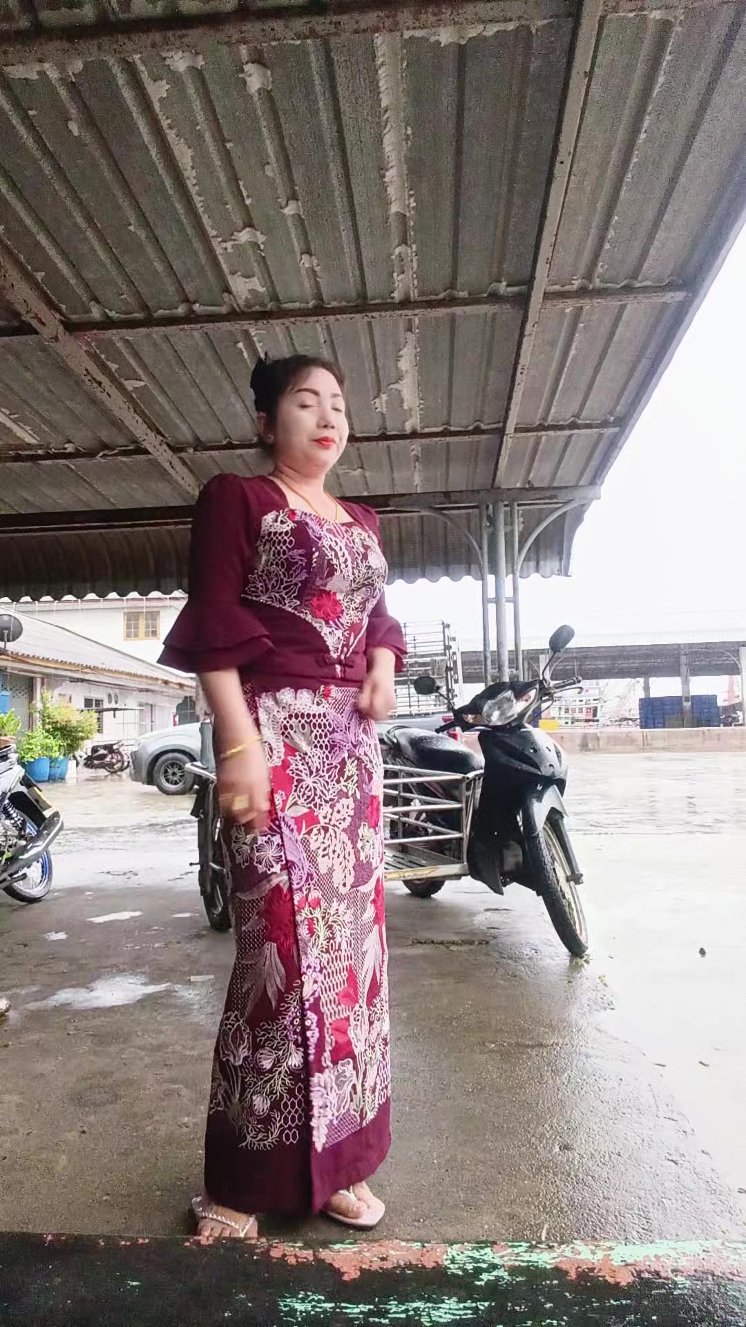 @ဖြိုးဖြိုး