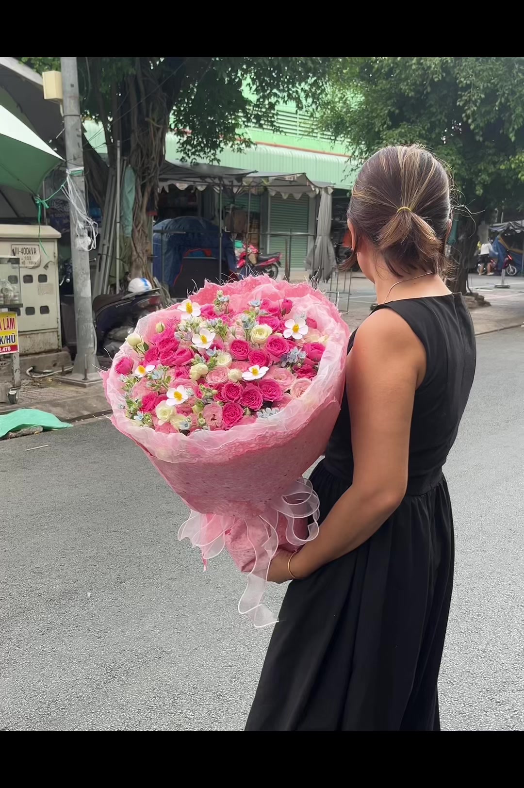 @Hoa Tươi Như Hoa Chợ Đình
