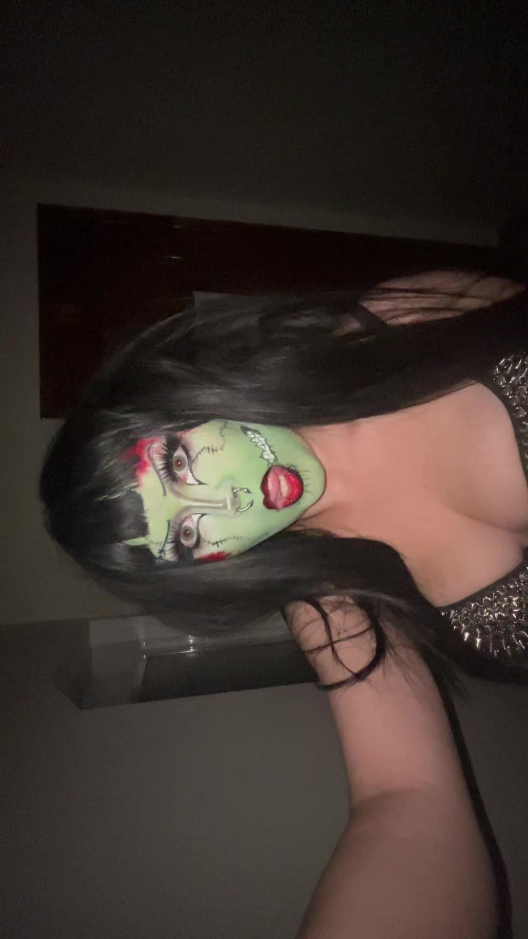 @fin…👽