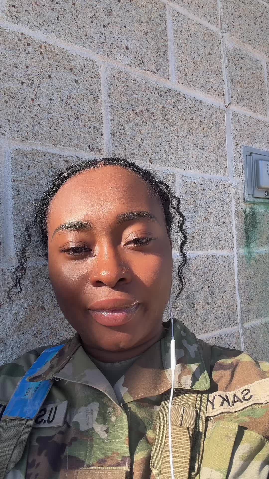 @Esther