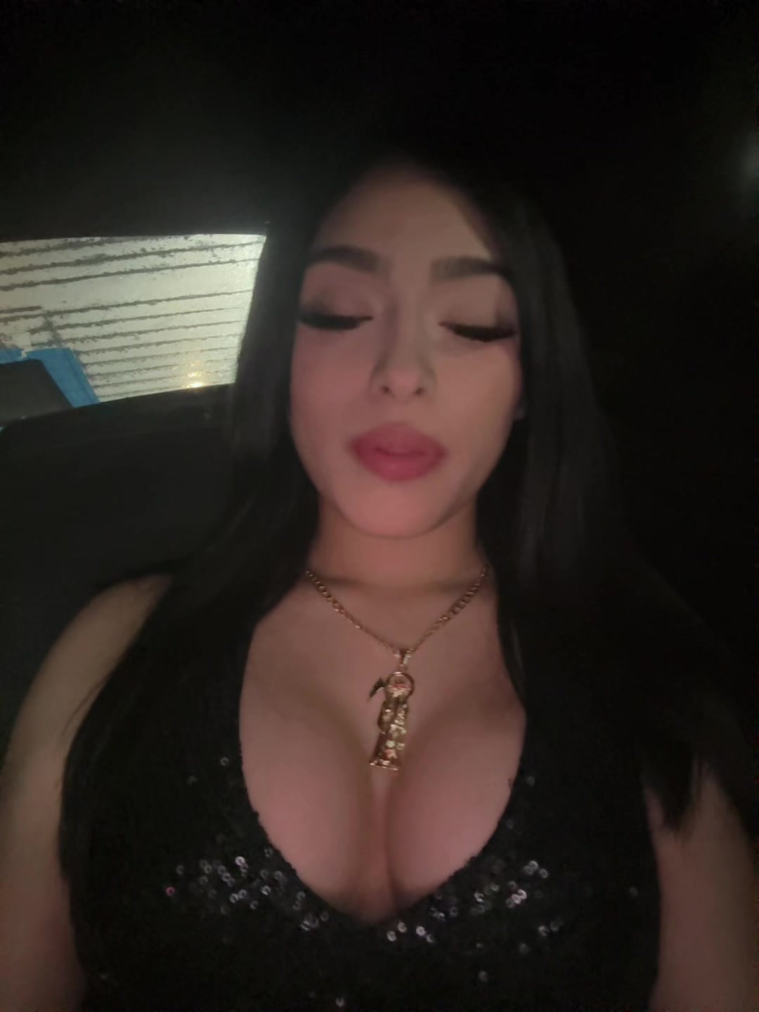 @_itss_nikiii_