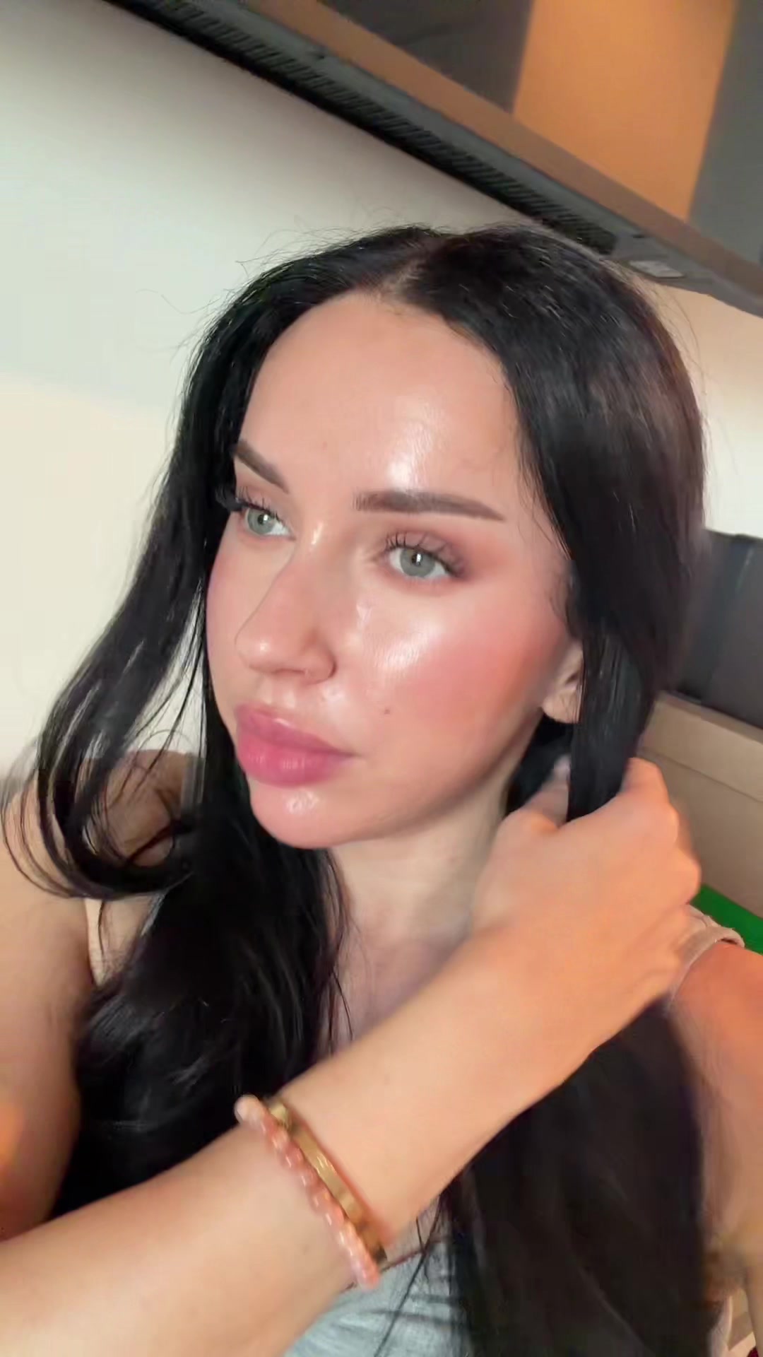 @missklau13