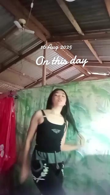 @Simple girl😉