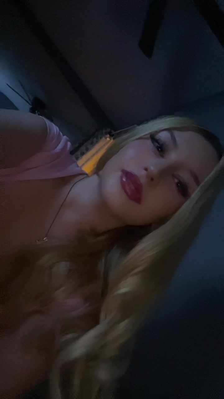 @️