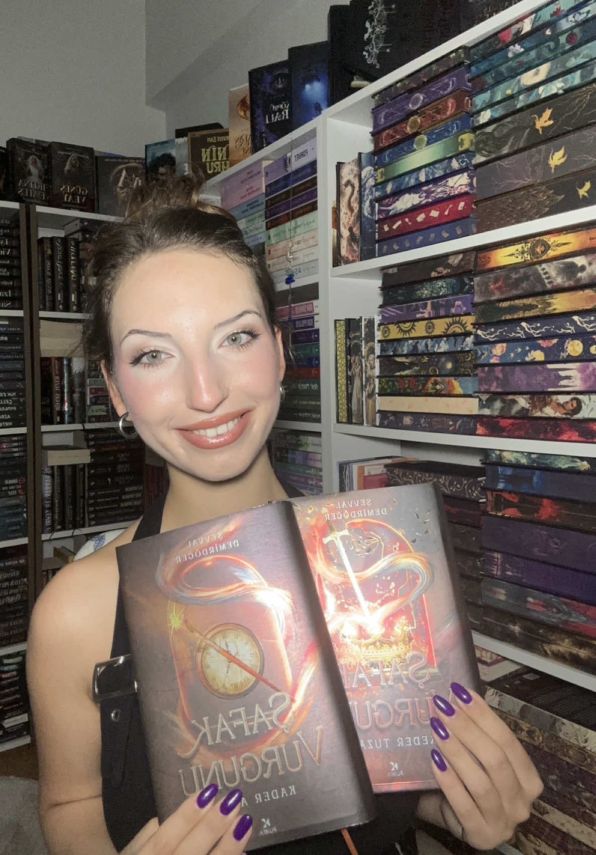 @bittenbyspicybooks