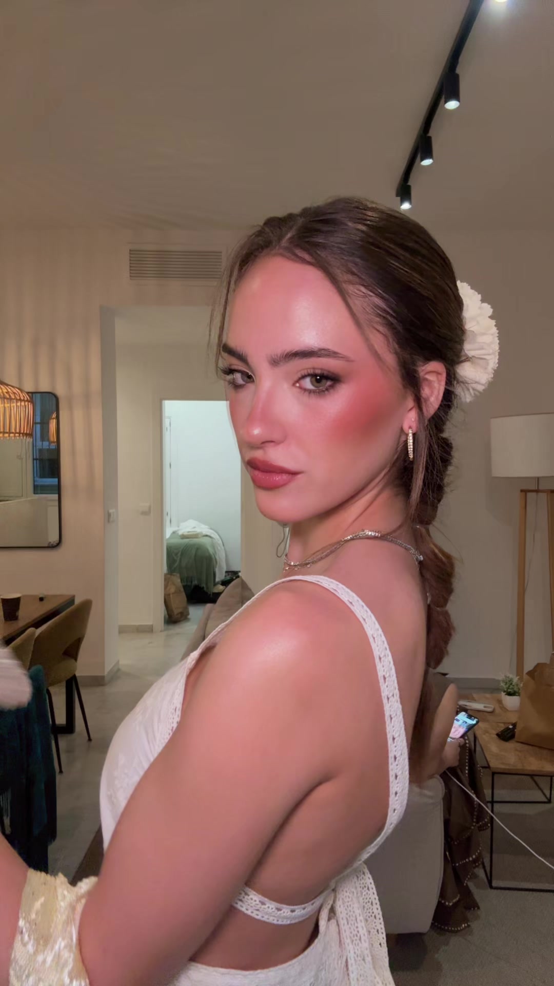 @marcela