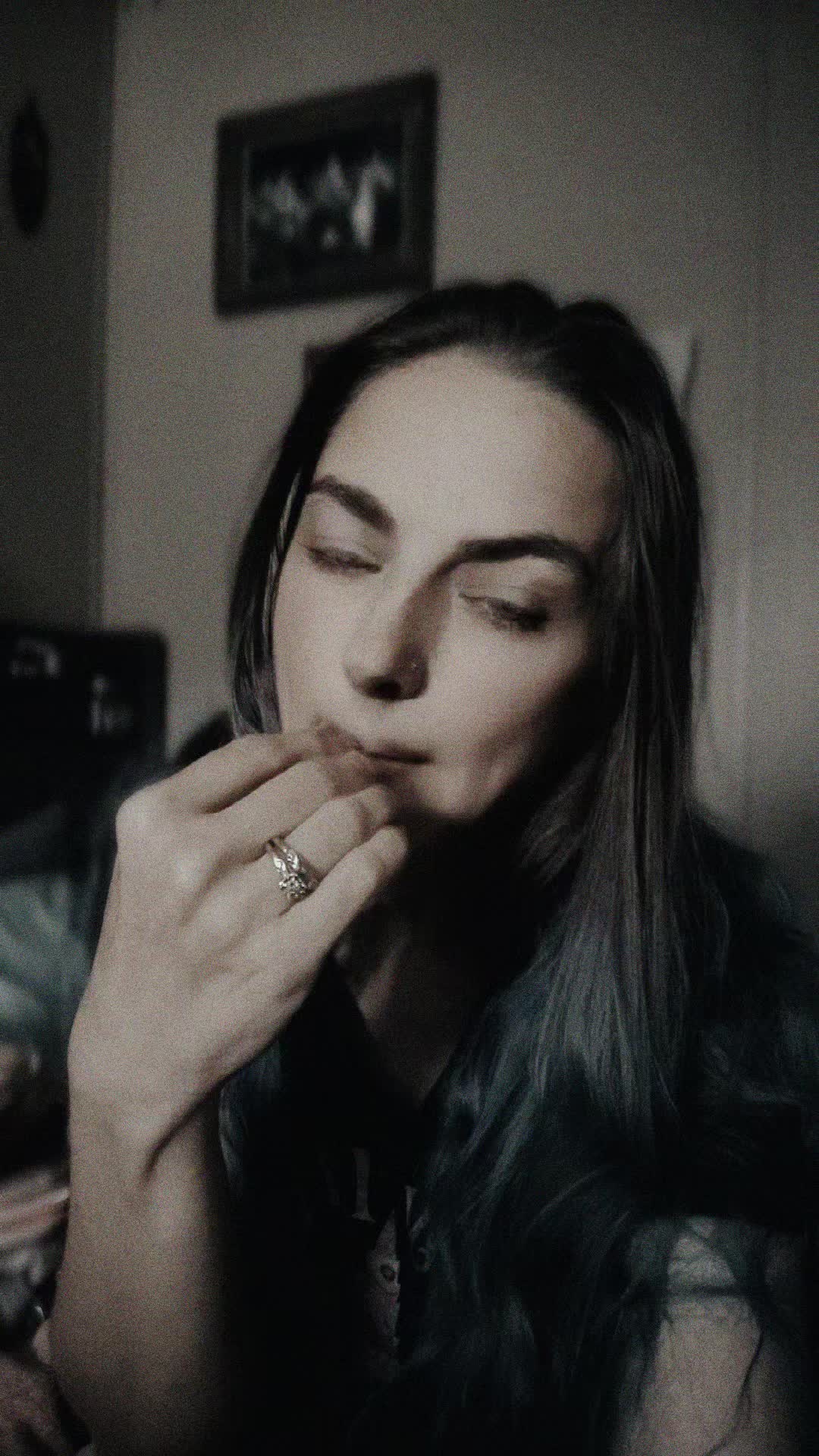 @𝕮𝖔-𝕼𝖚𝖊𝖊𝖓💎𝕮𝖍𝖊𝖛𝖞