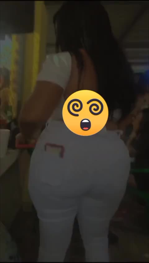 @laculona079