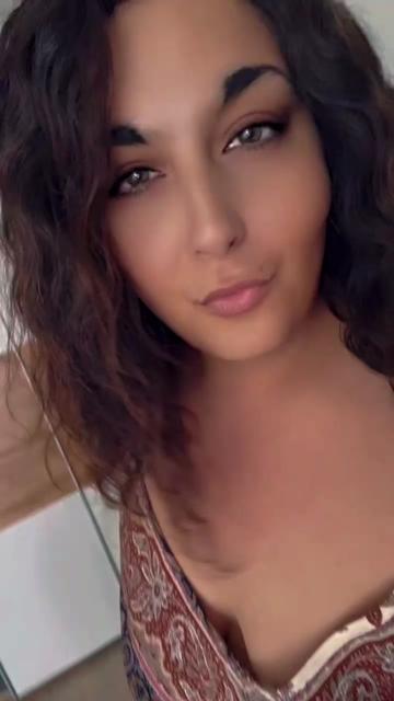 @SammieMariee23