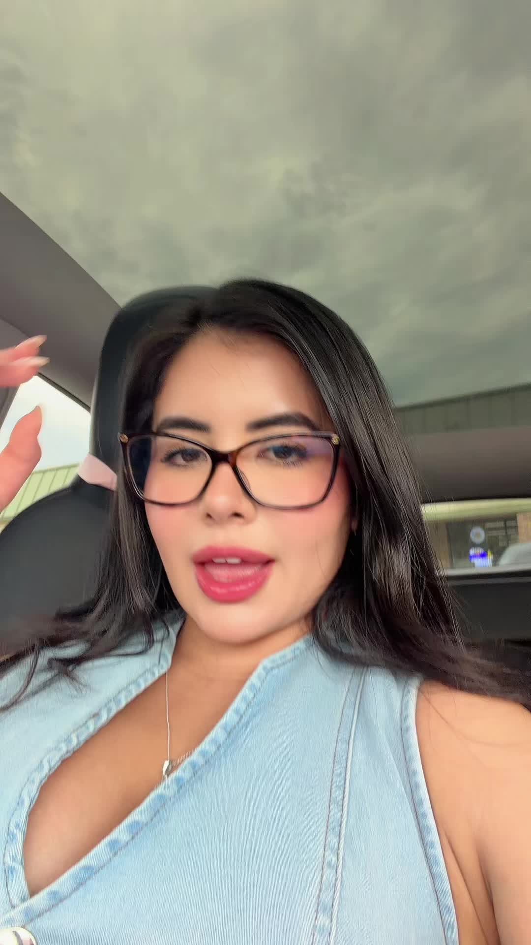 @Vanesa🦋