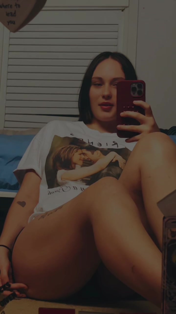 @kaylakershaw19