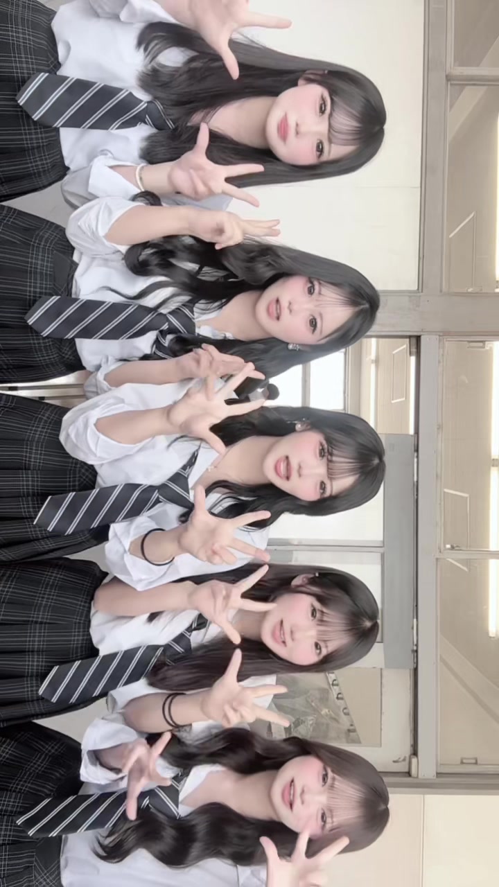 @ゆな