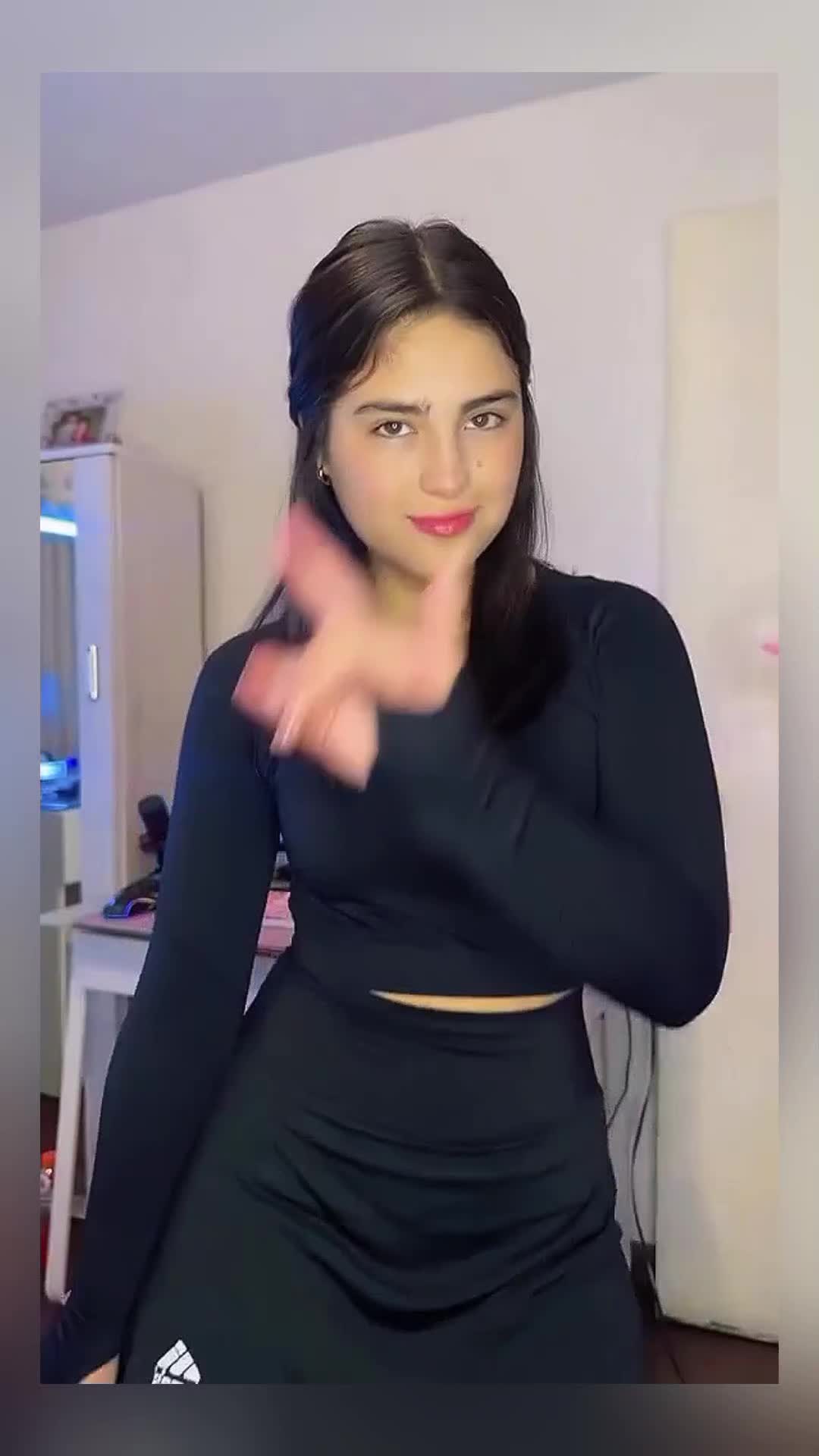 @๐ L U C Y ๐