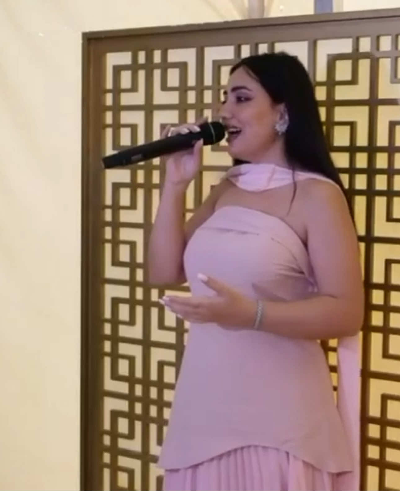@بيري 🎙️