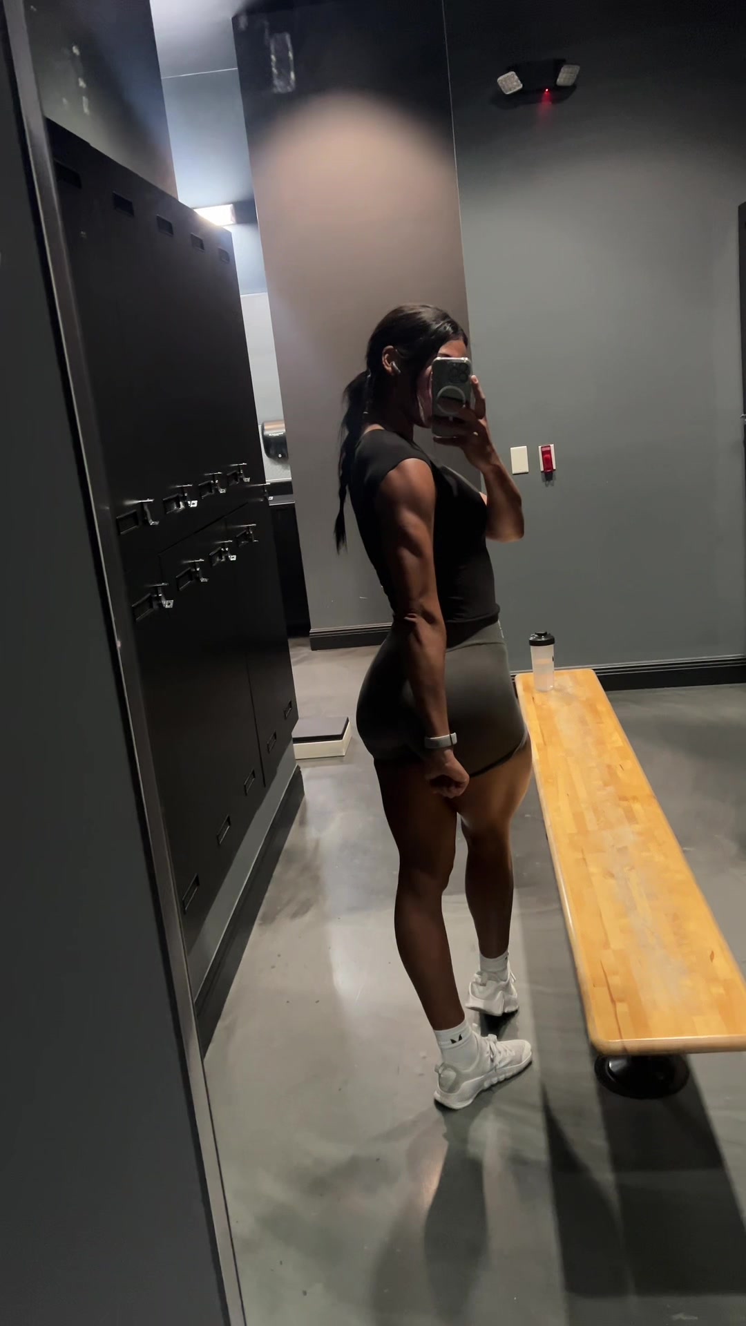 @zeynah🪽