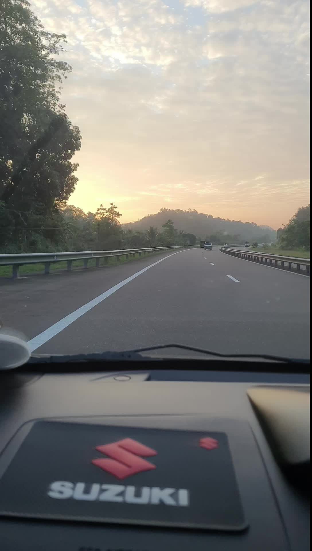 @නෙතුශි උමයන්ගනා