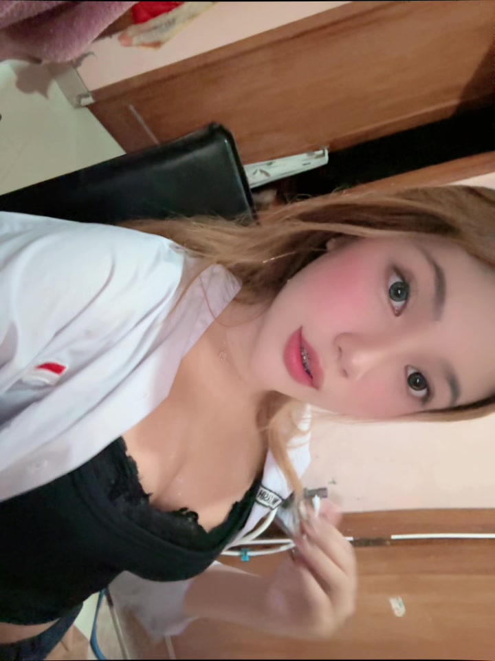 @user85437746199
