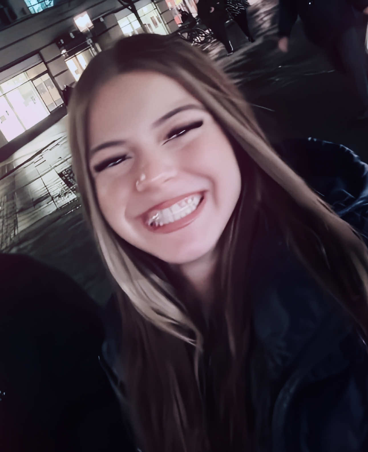 @𝐈𝐕𝐘 ❦