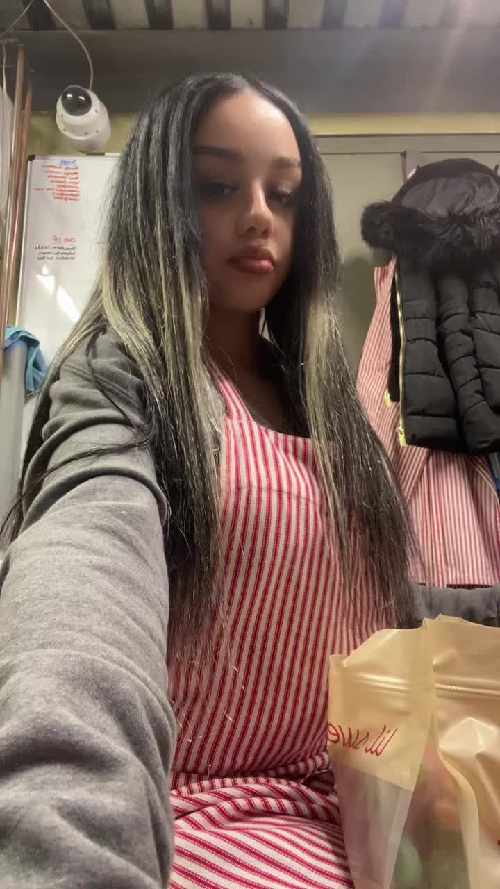 @🦋🌹
