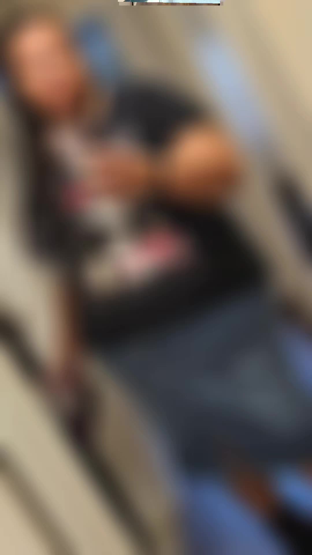 @Gi
