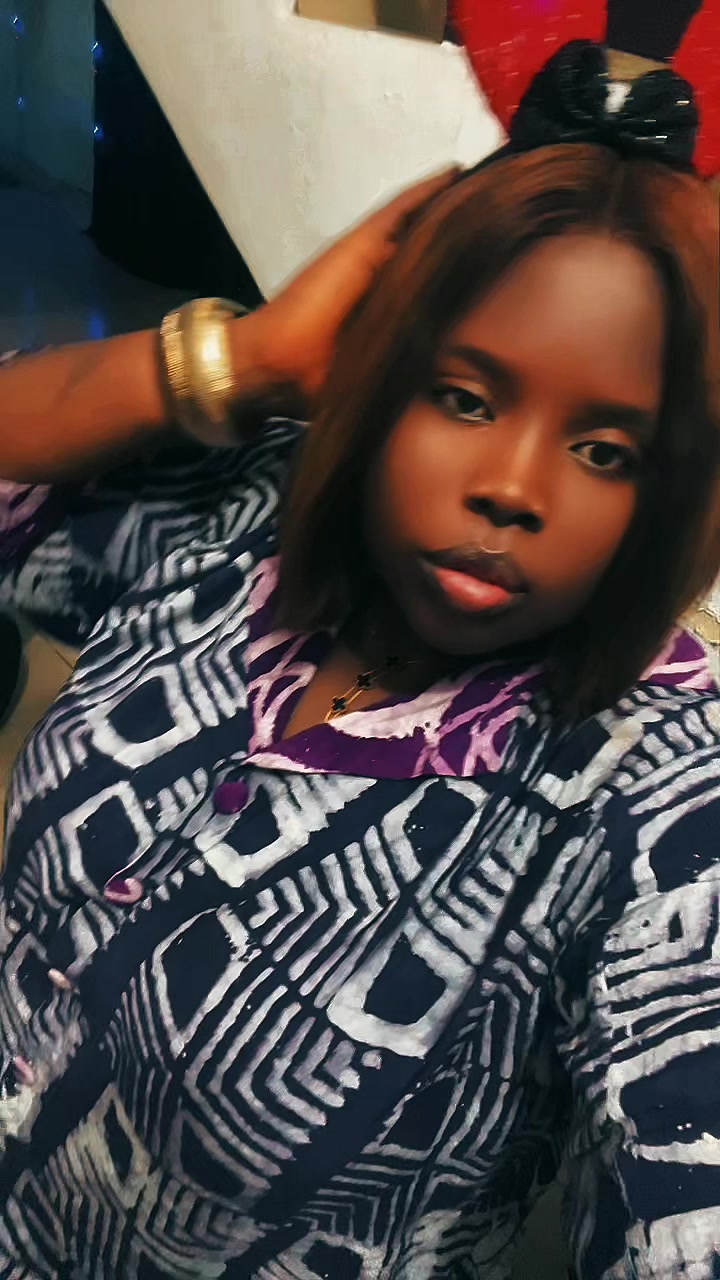 @DAINI ADEBUKONLA