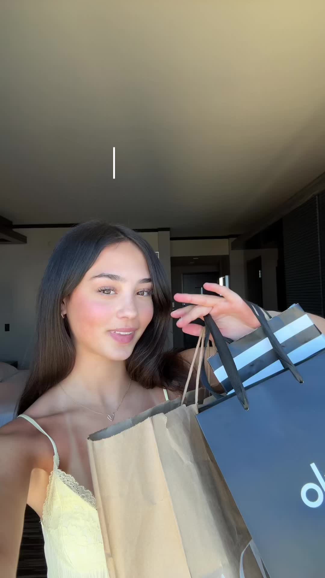 @Gia