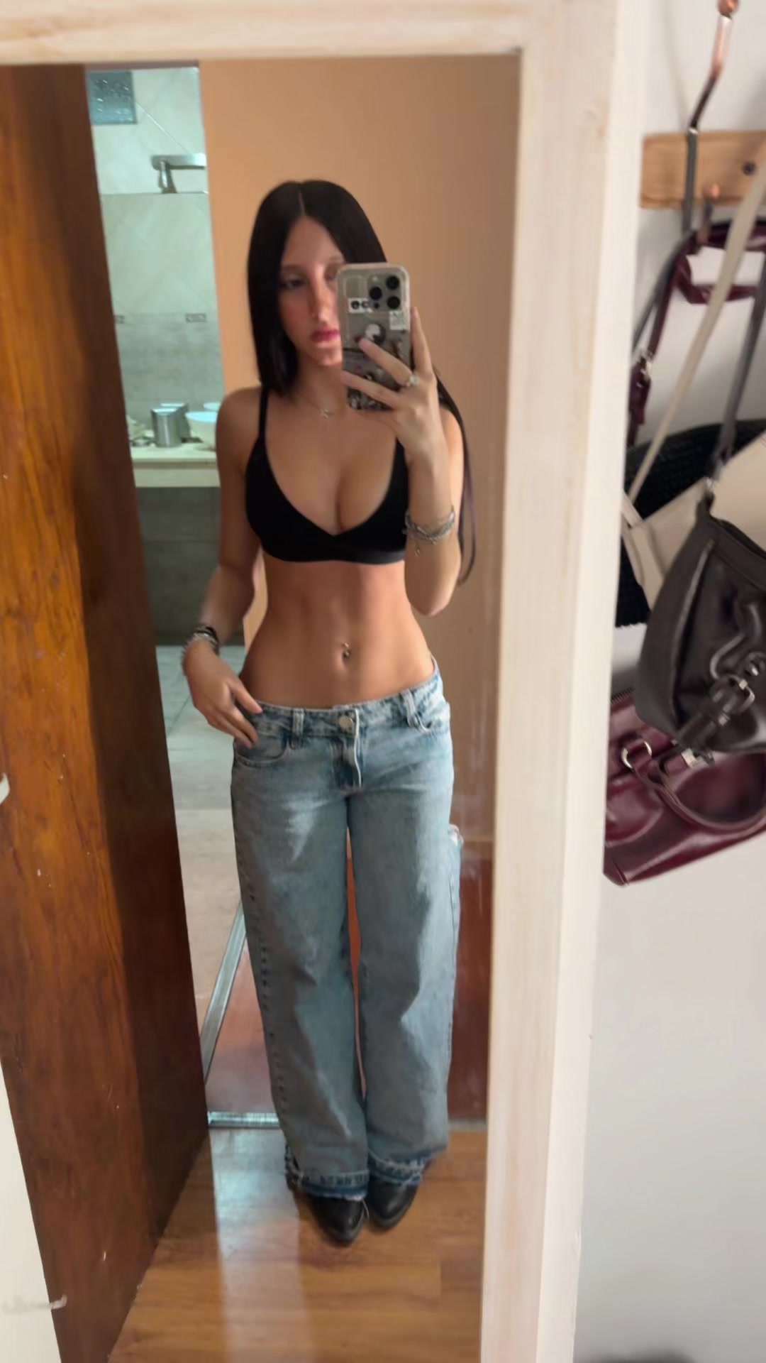 @julia