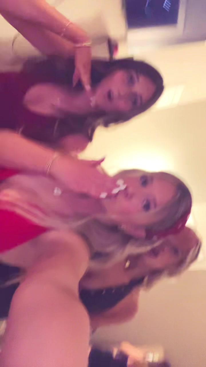 @ava